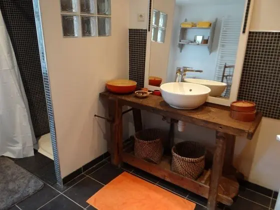 Tek Büyük veya İki Ayrı Yataklı Oda, Sigara İçilmez