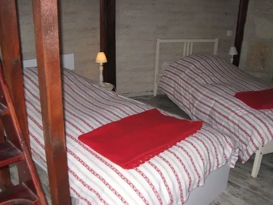 Dört Kişilik Oda, Sigara İçilmez (Le Logis du Gardien)