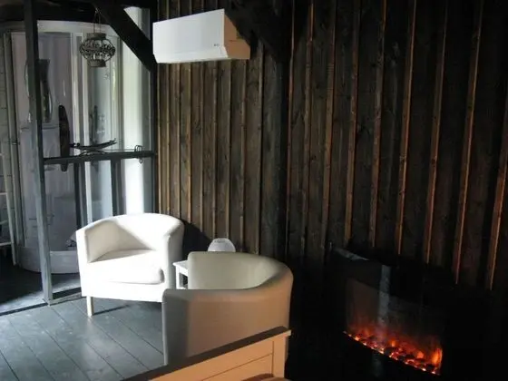 Tek Büyük Yataklı Oda (Cabane en Bois)