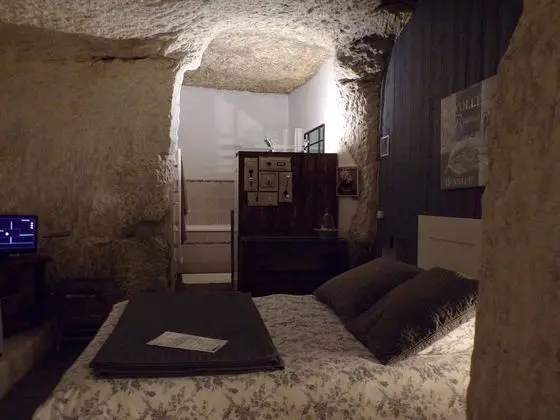 Tek Büyük Yataklı Oda (La Chambre du Pressoir)