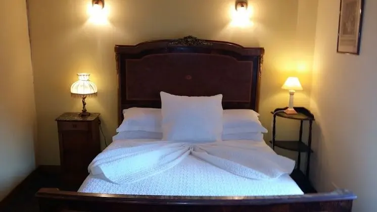 Deluxe Tek Büyük Yataklı Oda, Avlu Manzaralı (Victoria)