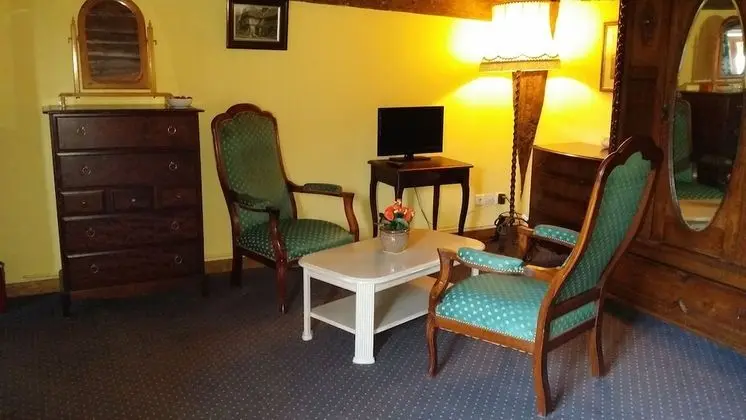 Deluxe Tek Büyük Yataklı Oda, Avlu Manzaralı (Victoria)