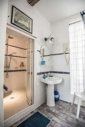 Deluxe Tek Büyük Yataklı Oda, Bahçe Manzaralı (N°5 Marine)
