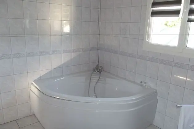 Superior Tek Büyük Yataklı Oda, Bahçe Manzaralı