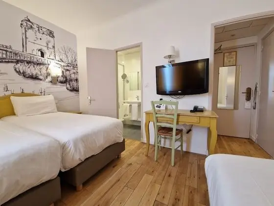 Standard Üç Kişilik Oda