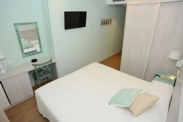 Standard Tek Büyük veya İki Ayrı Yataklı Oda