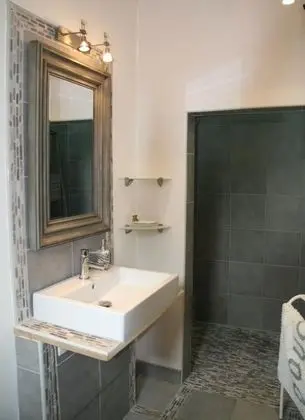 Superior Üç Kişilik Oda (Monsieur L)