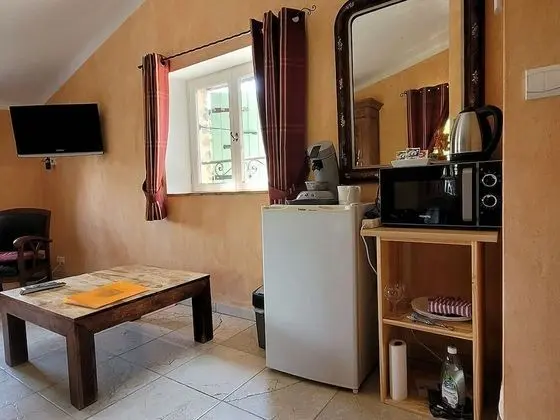 Comfort Tek Büyük Yataklı Oda, Banyolu/Duşlu, Havuz Manzaralı