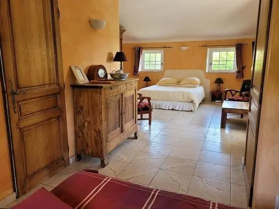 Comfort Tek Büyük Yataklı Oda, Banyolu/Duşlu, Havuz Manzaralı