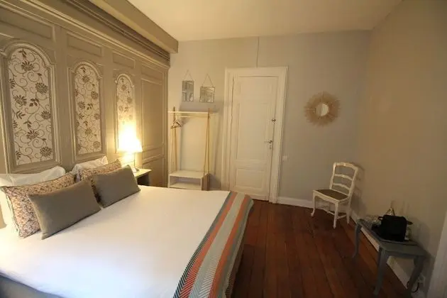 Superior Tek Büyük Yataklı Oda, Şehir Manzaralı (Chambre Quinconces)