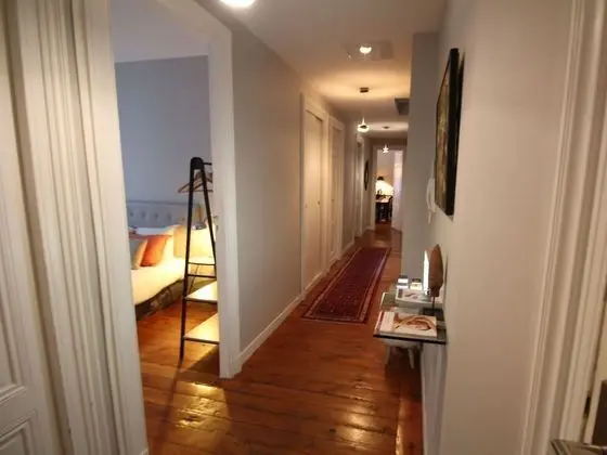 Superior Tek Büyük Yataklı Oda, Şehir Manzaralı (Chambre Tourny)