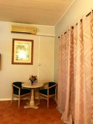 Family Studio, 1 King Bed, Partial Ocean View