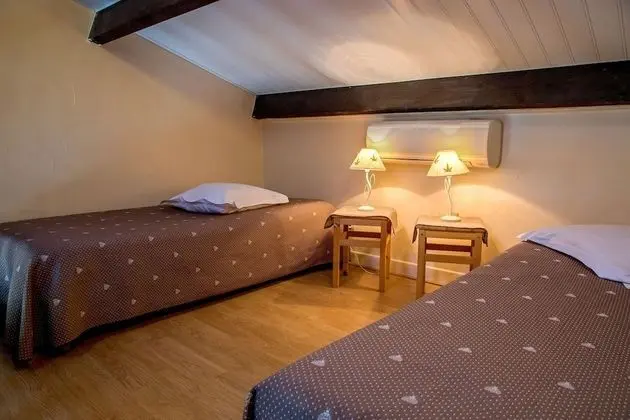 Standard Üç Kişilik Oda