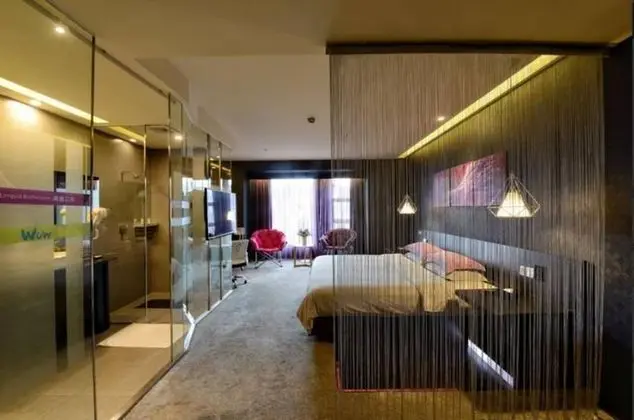Design Tek Büyük Yataklı Oda, 1 En Büyük (King) Boy Yatak, Sigara İçilmez