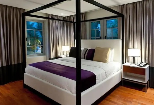 Leslie Ocean Suite