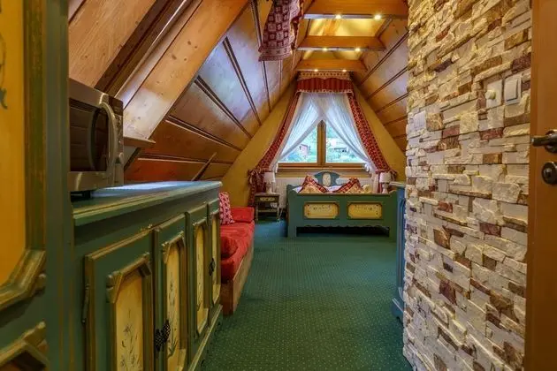 Tek Büyük Yataklı Oda