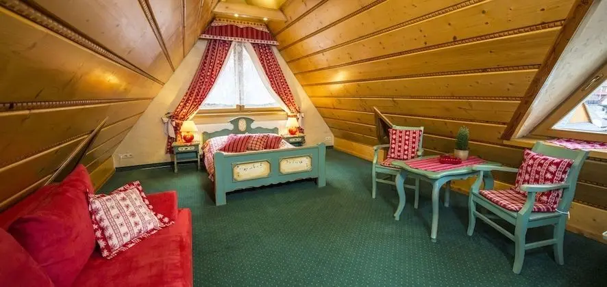 Tek Büyük Yataklı Oda