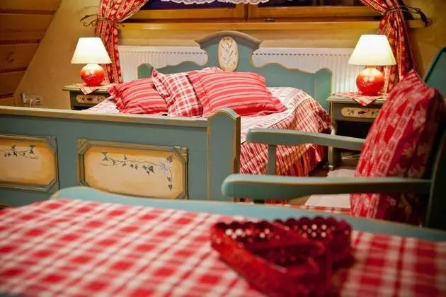 Tek Büyük Yataklı Oda