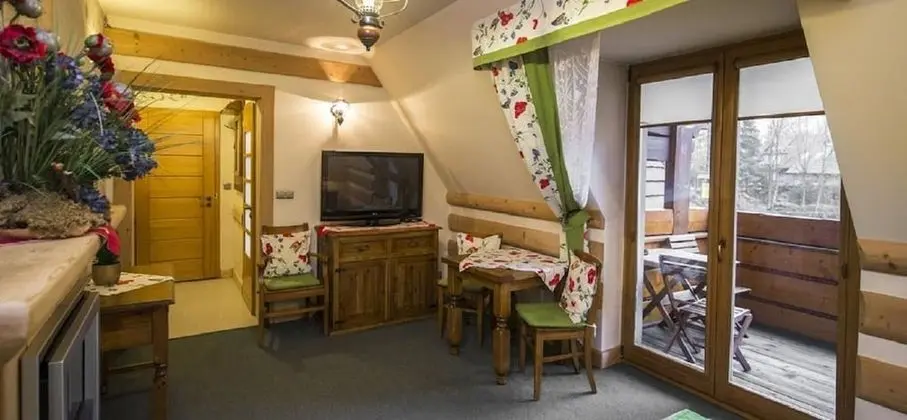 Tek Büyük Yataklı Oda, Balkon