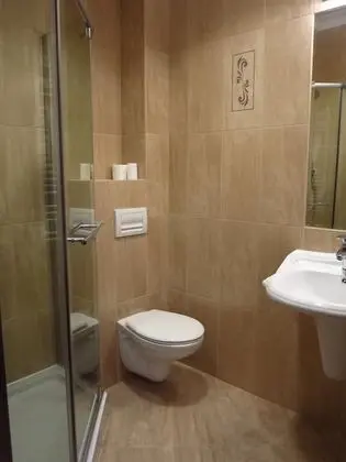 Economy Tek Büyük Yataklı Oda