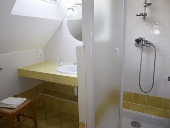 Tek Büyük Yataklı Oda, Dağ Manzaralı (Jaune)