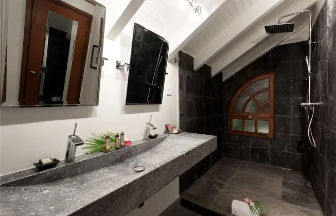 Grand Çatı Katı (Loft)