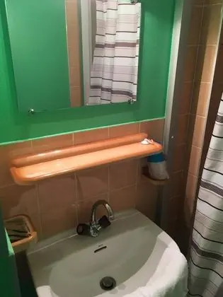 Classic Tek Büyük Yataklı Oda
