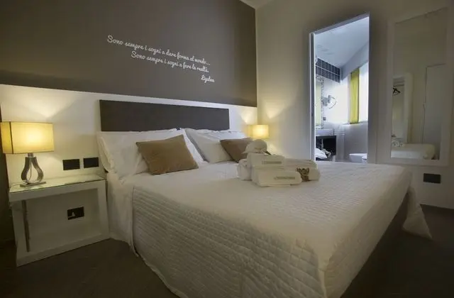 Deluxe Tek Büyük veya İki Ayrı Yataklı Oda, Deniz Manzaralı