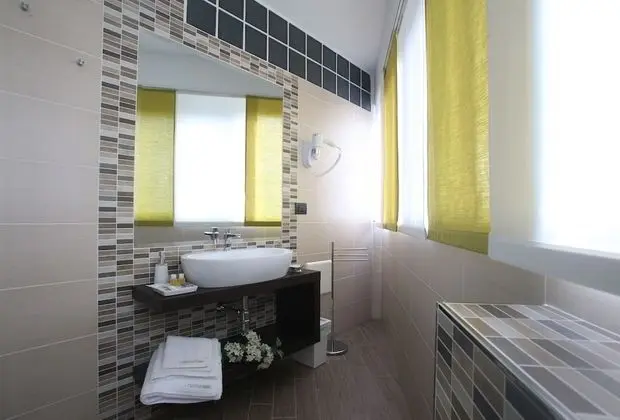 Deluxe Tek Büyük veya İki Ayrı Yataklı Oda, Deniz Manzaralı