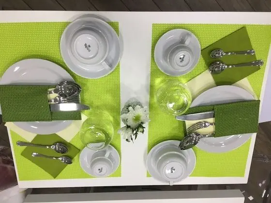 Deluxe Üç Kişilik Oda, Deniz Manzaralı