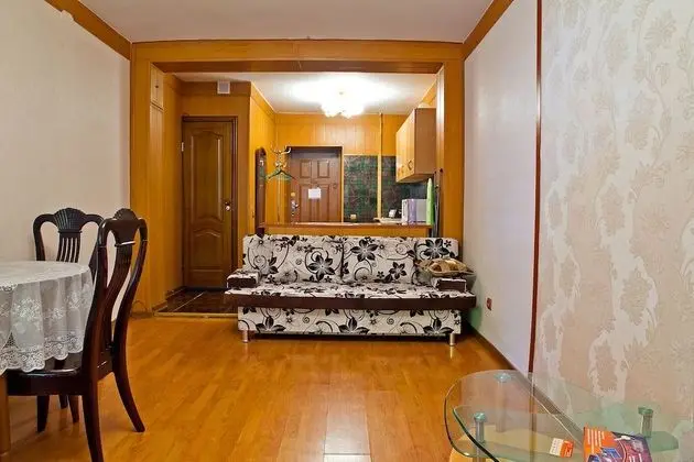 Apart Daire (Zheltoksan Street 74)