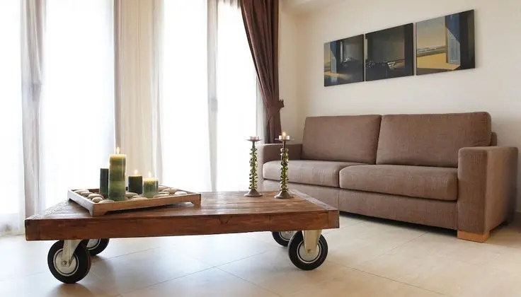 2 Bedroom House without Pool with Sea View
