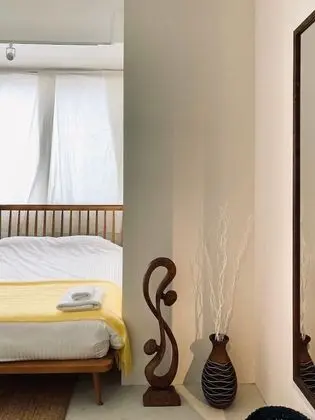 Dört Kişilik Oda (JO-TO)