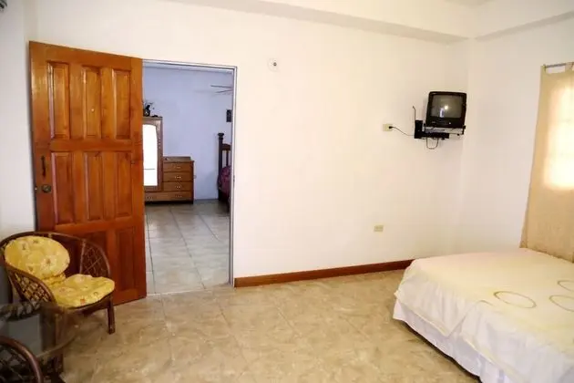 Apart Daire, 2 Çift Kişilik Yatak, Mutfak, Avlu Manzaralı