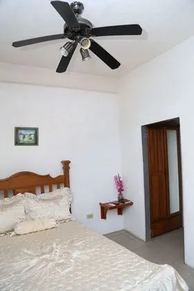 Stüdyo, 1 Büyük (Queen) Boy Yatak, Buzdolabı ve Mikrodalga, Avlu Manzaralı