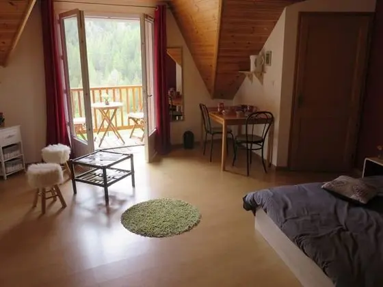 Tek Büyük Yataklı Oda