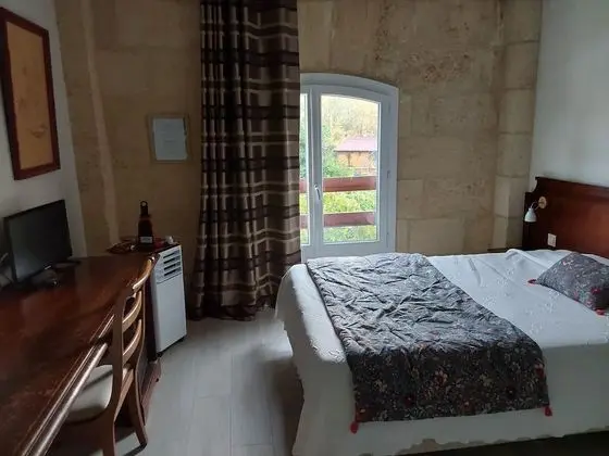 Chambre Single Confort 1 grand lit