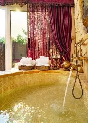 Queen Suite, Nehir Manzaralı