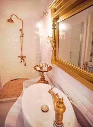Queen Suite, Nehir Manzaralı