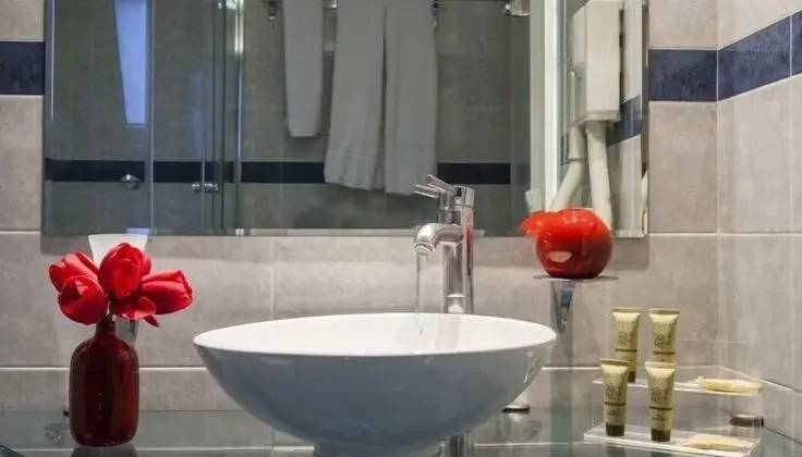 Superior Tek Büyük Yataklı Oda