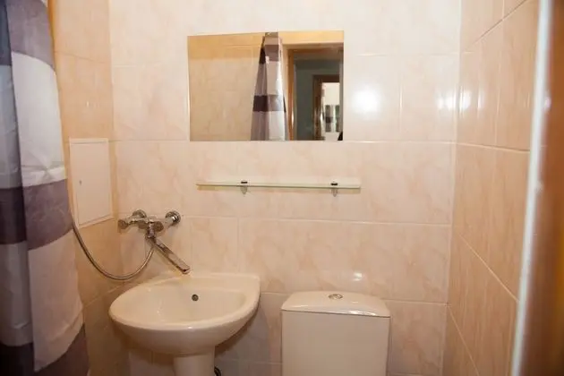 Standard Tek Büyük Yataklı Oda