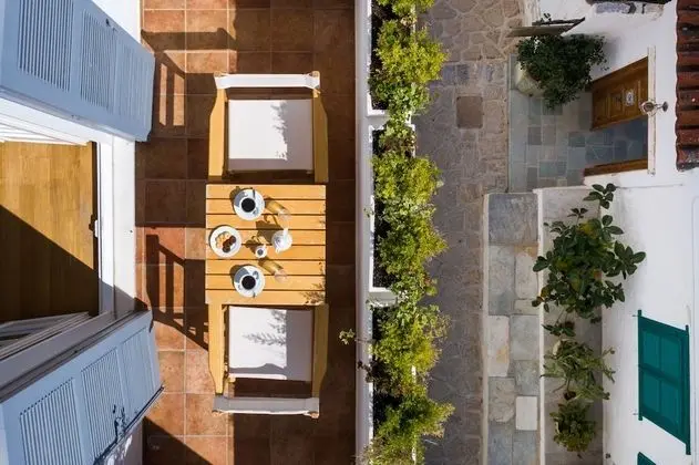 Superior Oda, Balkon