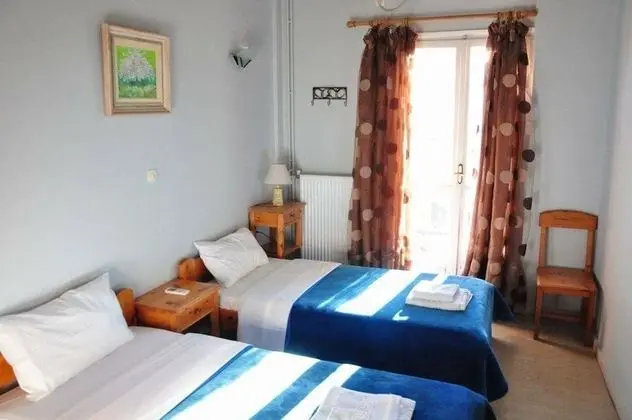 Tek Büyük veya İki Ayrı Yataklı Oda, Balkon