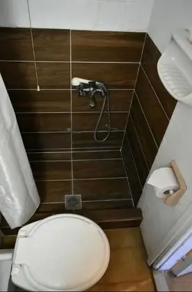 Tek Büyük veya İki Ayrı Yataklı Oda, Balkon