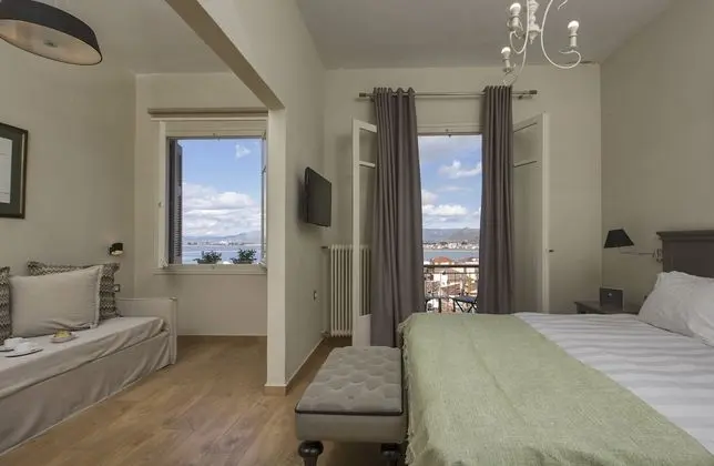 Deluxe Tek Büyük veya İki Ayrı Yataklı Oda, Balkon, Deniz Manzaralı