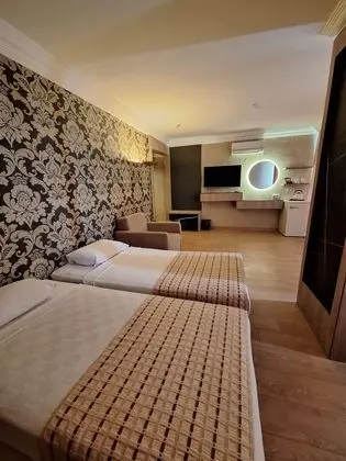 Aile Odası Kara Manzaralı
