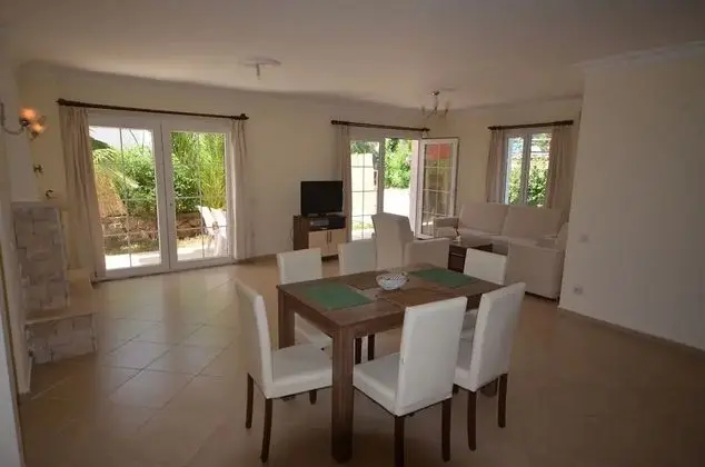 Balkonlu Lüks villa