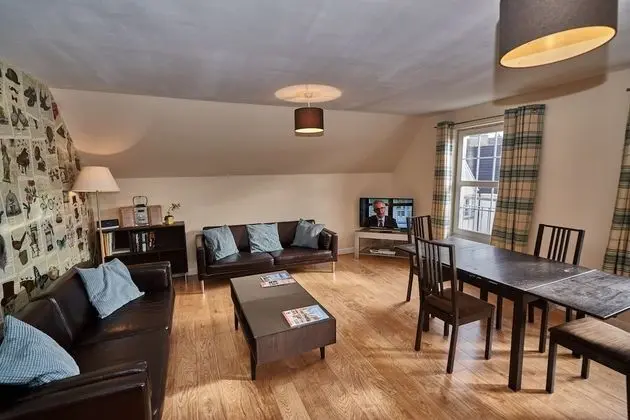 Standard Apart Daire, 2 Yatak Odası (Dalry Gait)