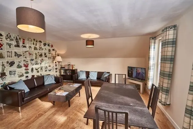 Standard Apart Daire, 2 Yatak Odası (Dalry Gait)