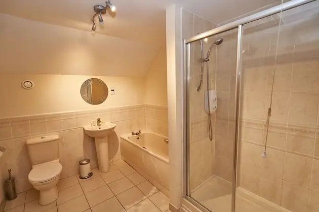Standard Apart Daire, 2 Yatak Odası (Dalry Gait)